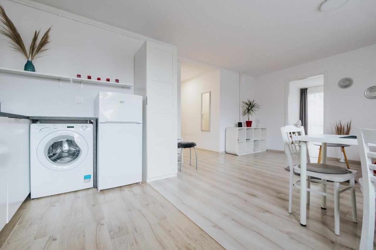 Apartament 29L Διαμέρισμα Krasków Εξωτερικό φωτογραφία